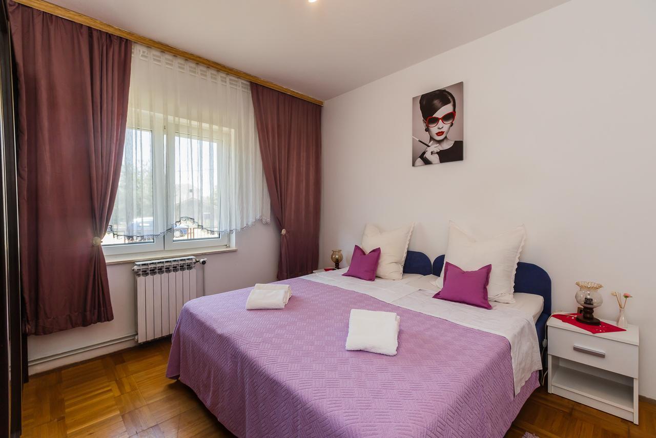 Apartman Mila Kastela Exterior photo