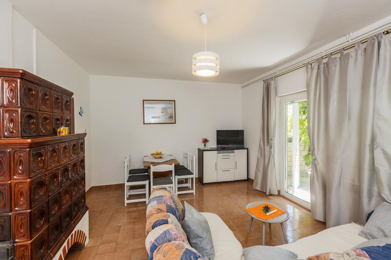 Apartman Mila Kastela Exterior photo