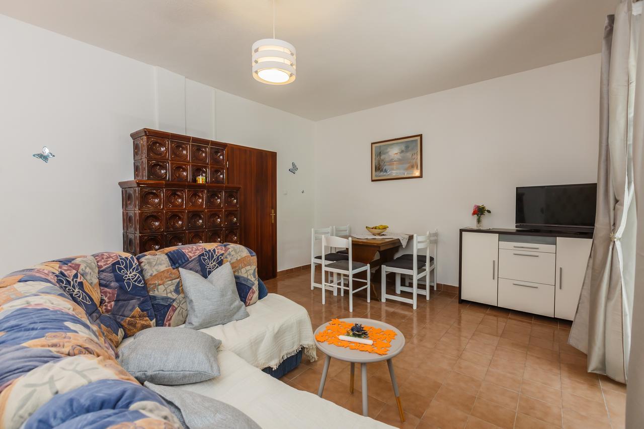 Apartman Mila Kastela Exterior photo